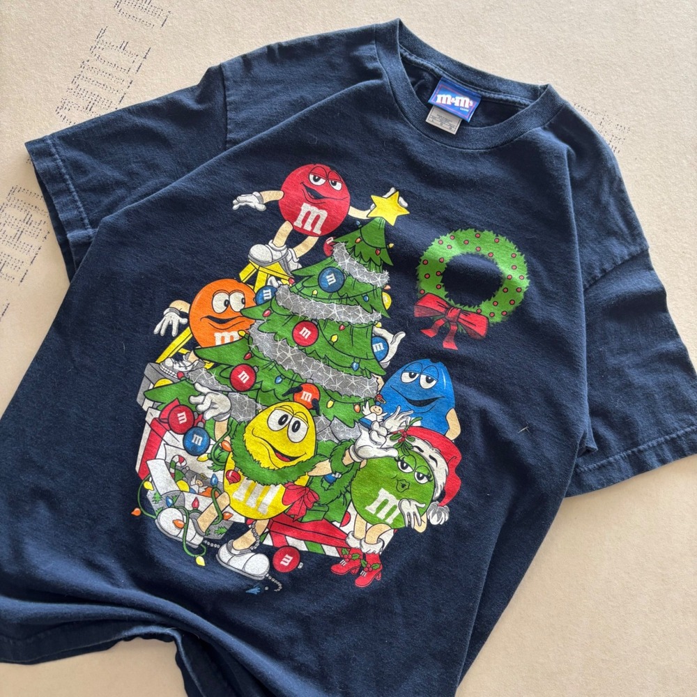 Y2K M&Ms Christmas T-shirt‎